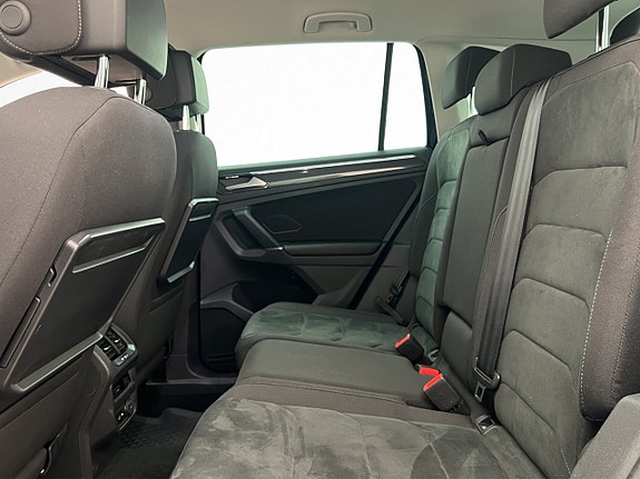 Volkswagen Tiguan 27 of 30