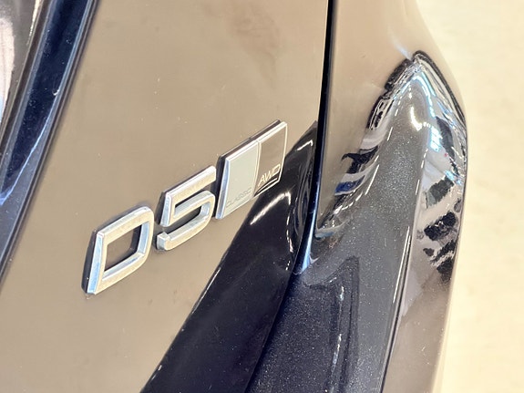 Volvo XC60 10 of 27