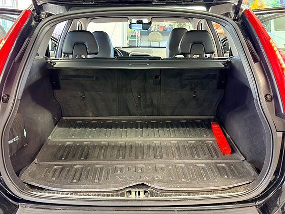 Volvo XC60 16 of 27
