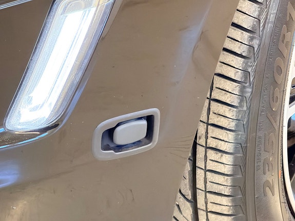Volvo XC60 11 of 27