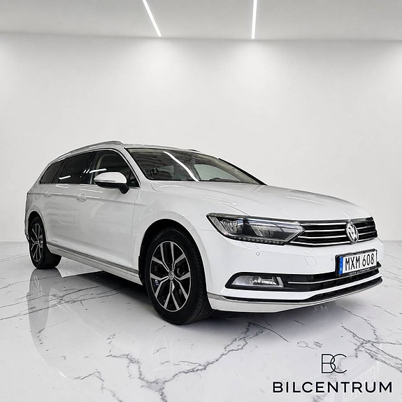 Volkswagen Passat 3 of 5