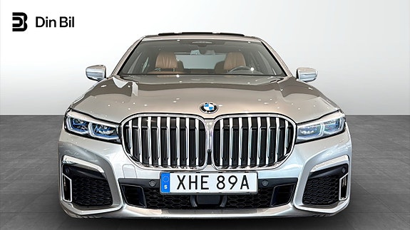 BMW 745Le 4 of 20