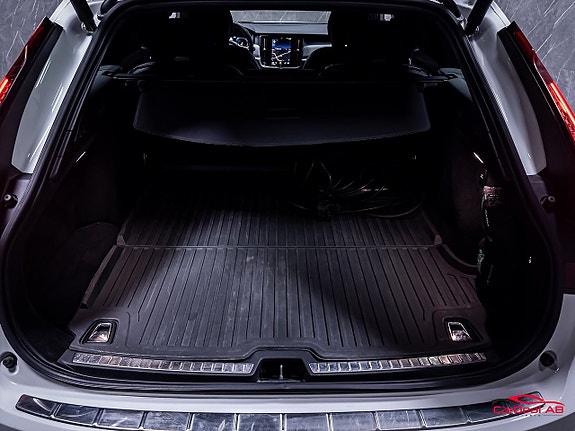 Volvo V90 17 of 30
