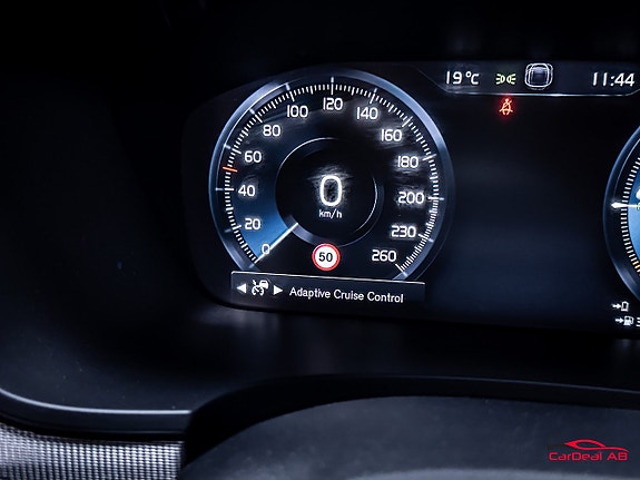 Volvo V90 22 of 30