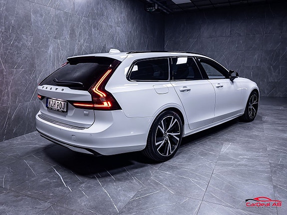 Volvo V90 7 of 30