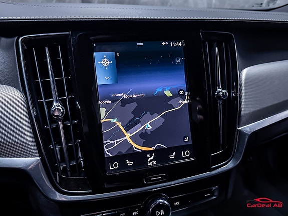 Volvo V90 23 of 30