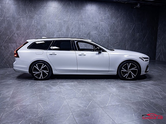 Volvo V90 8 of 30
