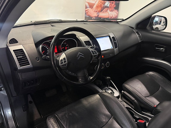 Citroen C-Crosser 10 of 25