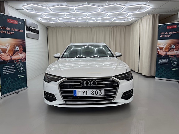 Audi A6 2 of 5