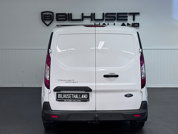 Ford Transit Connect 8 of 22