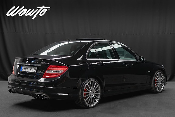 Mercedes-Benz C63 5 of 24