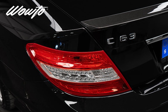 Mercedes-Benz C63 20 of 24