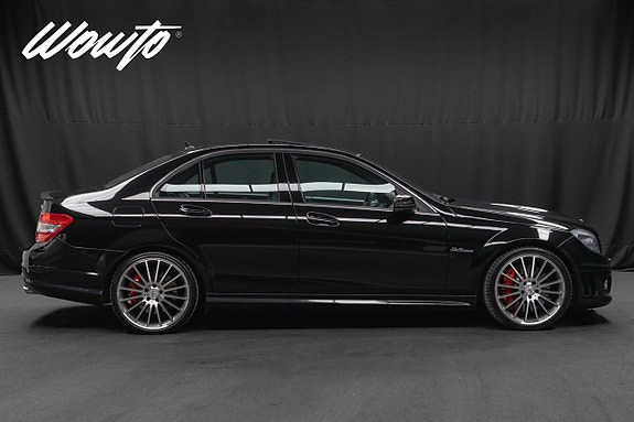 Mercedes-Benz C63 3 of 24