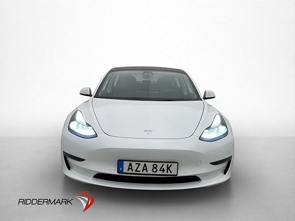 Tesla Model 3 3 of 5