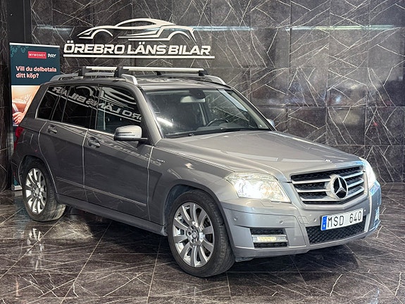 Mercedes-Benz GLK220 3 of 5