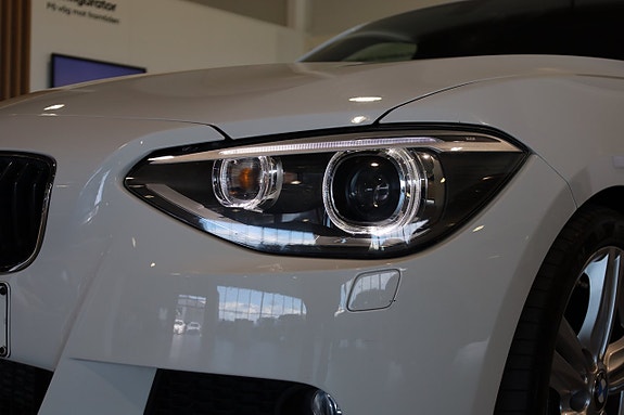 BMW 116i 11 of 26