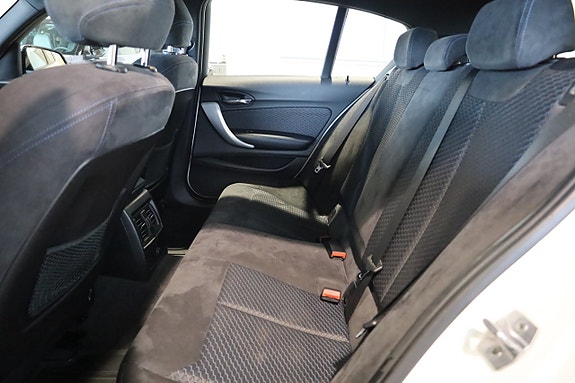BMW 116i 16 of 26