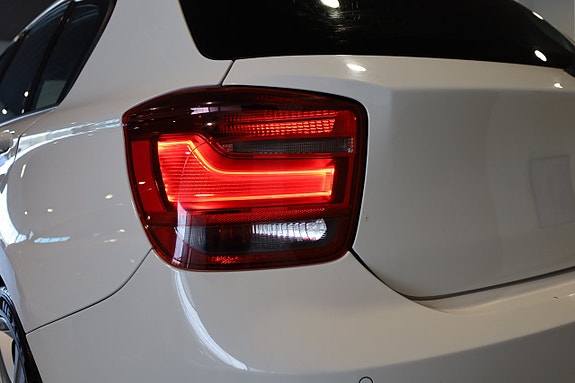 BMW 116i 12 of 26