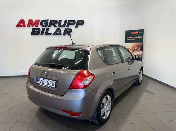 Kia Ceed 5 of 16