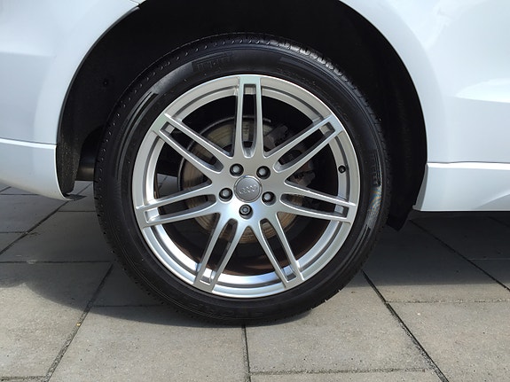 Audi Q5 2 of 5