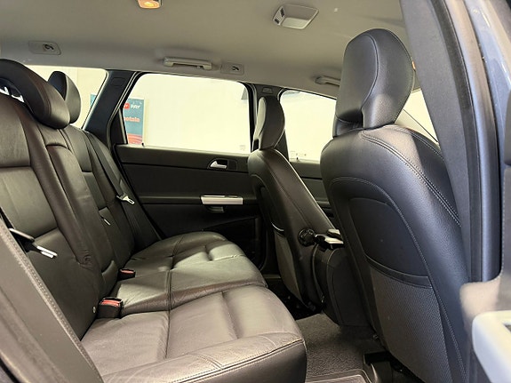 Volvo V50 15 of 18