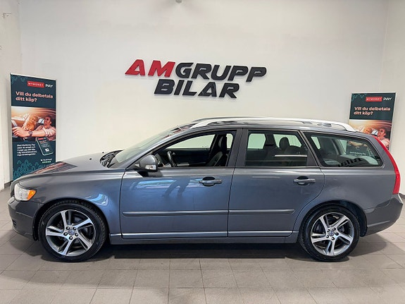 Volvo V50 2 of 18