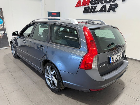 Volvo V50 8 of 18