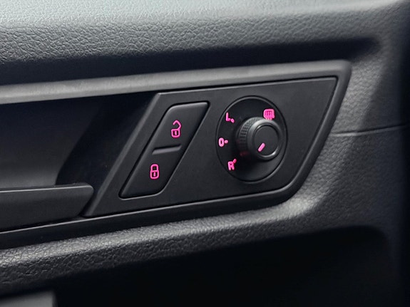 Volkswagen Caddy 23 of 23