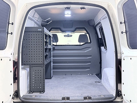 Volkswagen Caddy 13 of 23