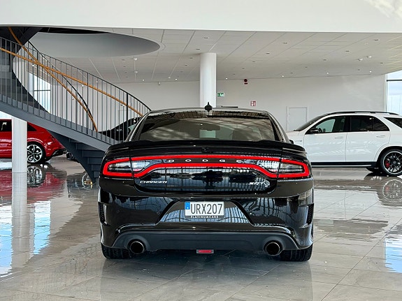 Dodge Charger 4 of 24