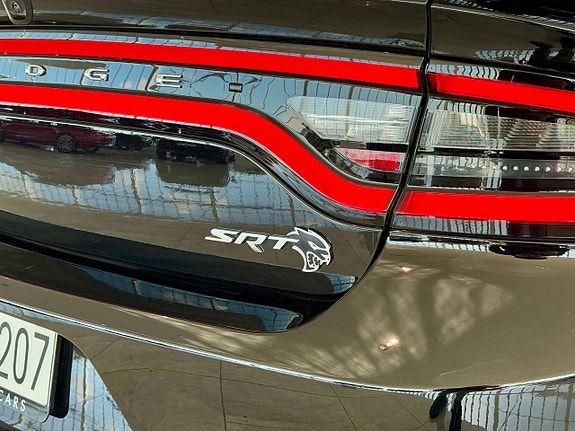 Dodge Charger 6 of 24