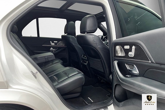 Mercedes-Benz GLE350 de 21 of 30