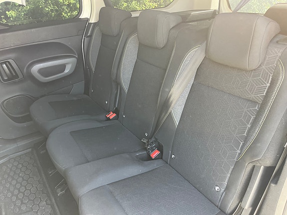 Peugeot Rifter 5 of 5