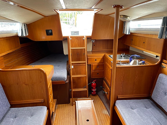 Athena 34, nr 38 1983, ny motor 2004, HÖSTPRIS 4 of 30