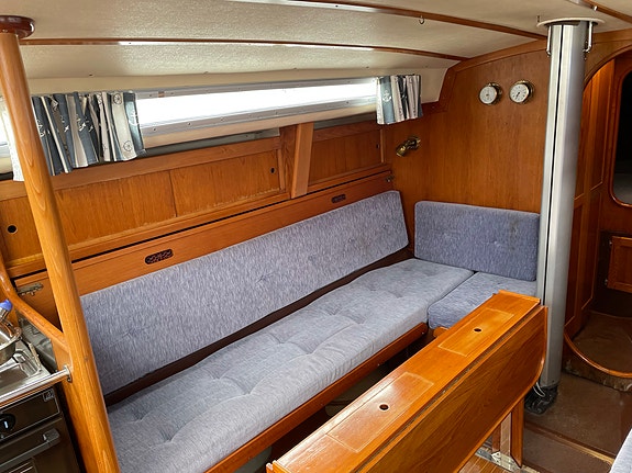 Athena 34, nr 38 1983, ny motor 2004, HÖSTPRIS 21 of 30