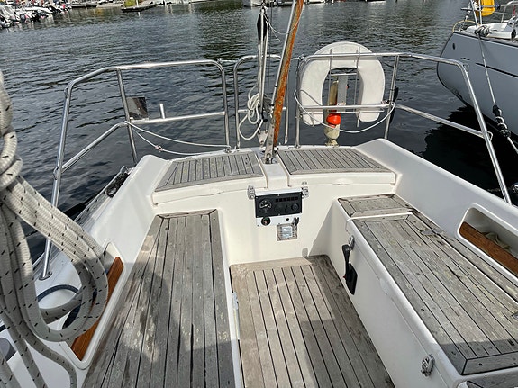 Athena 34, nr 38 1983, ny motor 2004, HÖSTPRIS 12 of 30
