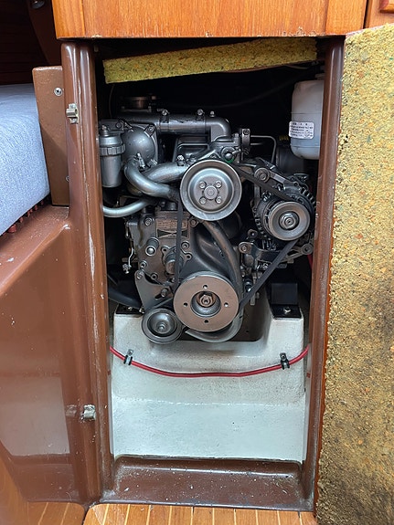 Athena 34, nr 38 1983, ny motor 2004, HÖSTPRIS 10 of 30