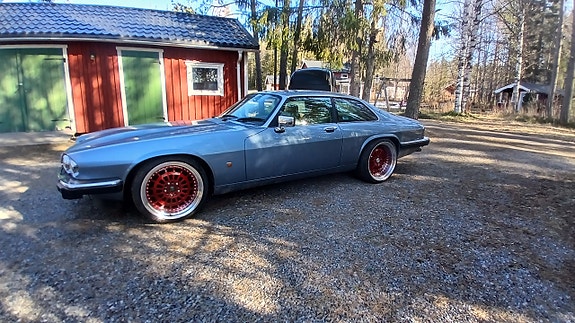 Jaguar XJS 4 of 13
