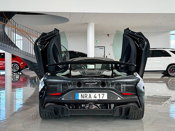 McLaren Artura 5 of 5