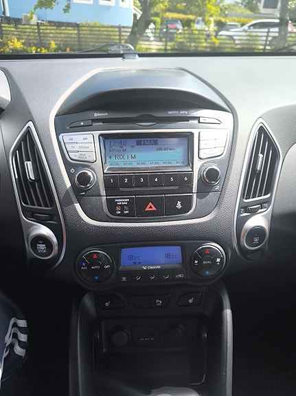 Hyundai ix35 7 of 8
