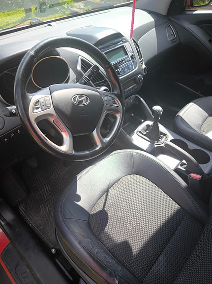 Hyundai ix35 8 of 8