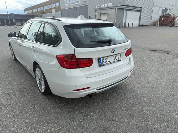 BMW 318d 5 of 13