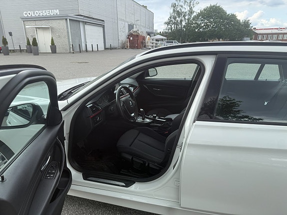BMW 318d 9 of 13