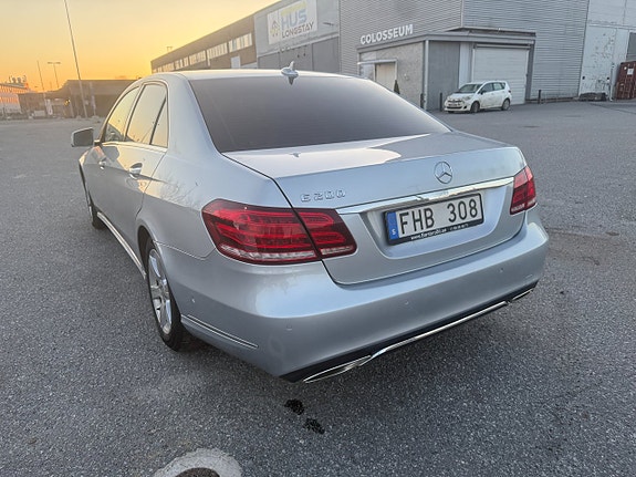 Mercedes-Benz E200 5 of 5