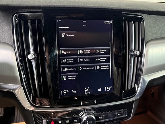 Volvo V90 19 of 21