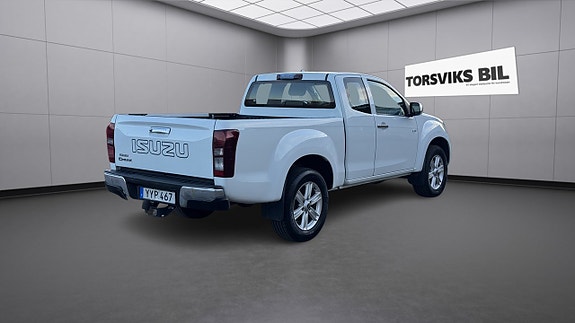 Isuzu D-max 6 of 17
