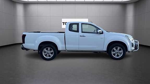 Isuzu D-max 7 of 17