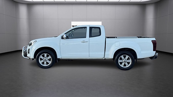 Isuzu D-max 3 of 17