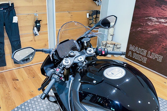 BMW S 1000 RR |HÖSTKAMPANJ|SPARA 18.395:-|Race package| 8 of 11