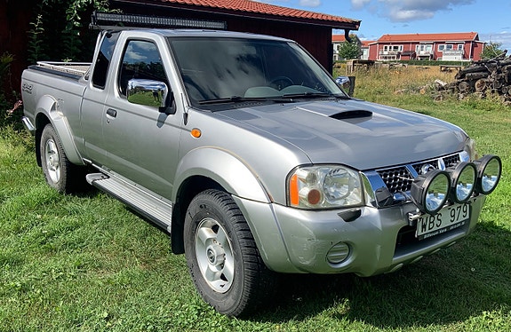 Nissan King Cab 7 of 8